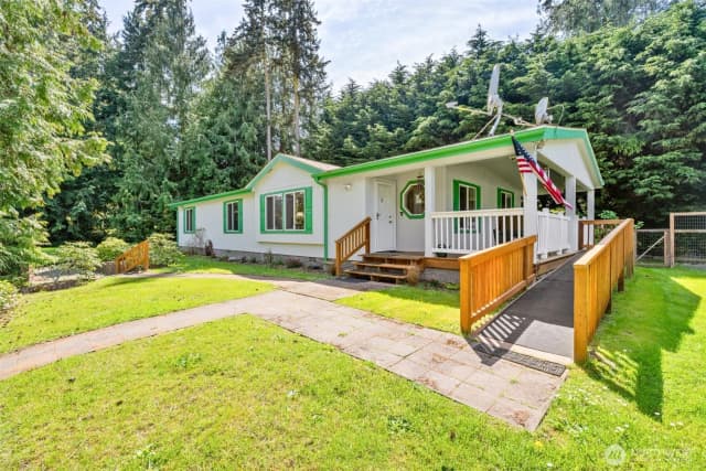 Property photo for 423 Fleming Drive, Sequim photo 2