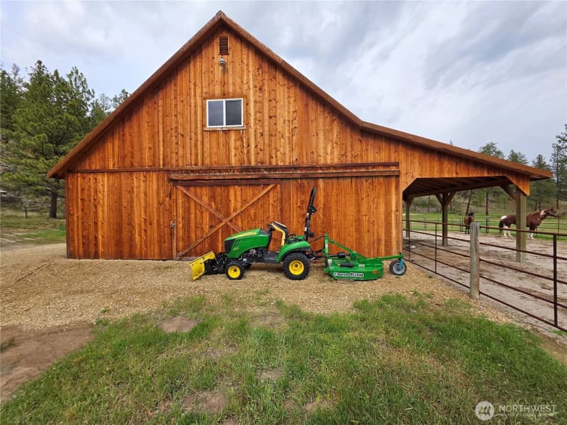 Property photo for 53 Cape Labelle Road, Tonasket photo 6