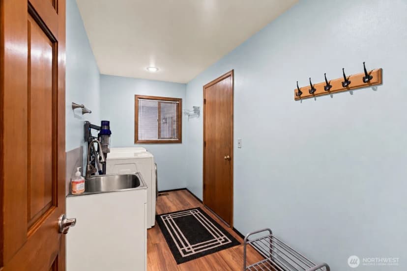 Property photo for 23431 Ne 23rd Street, Sammamish photo 23