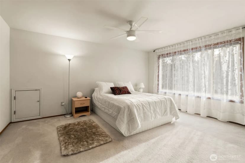 Property photo for 23431 Ne 23rd Street, Sammamish photo 15