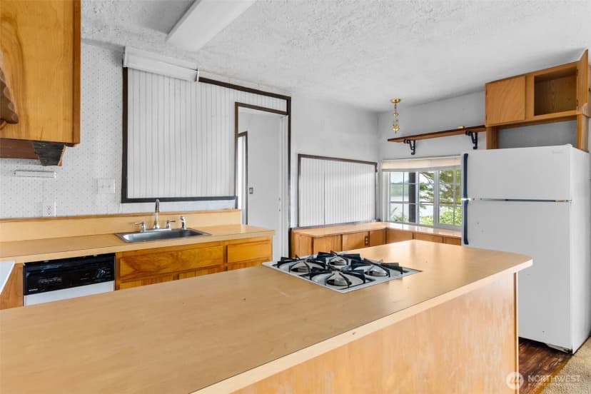 Property photo for 6105 Elizan Drive Nw, Olympia photo 15