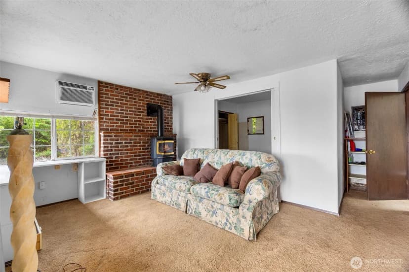 Property photo for 6105 Elizan Drive Nw, Olympia photo 13