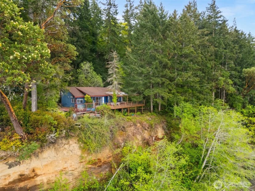 Property photo for 6105 Elizan Drive Nw, Olympia photo 37