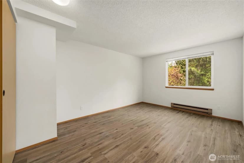 Property photo for 1239 Sw 132nd Lane #823, Burien photo 16
