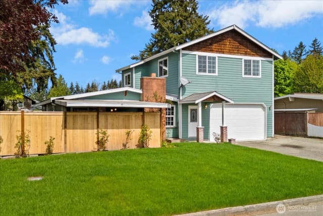 Property photo for 2111 201st Place Sw, Lynnwood