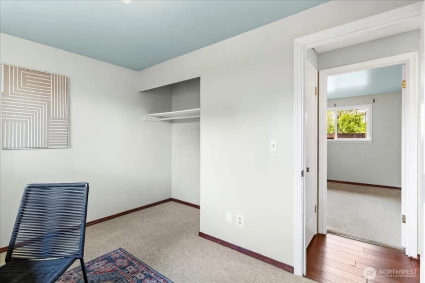 Property photo for 2111 201st Place Sw, Lynnwood photo 22