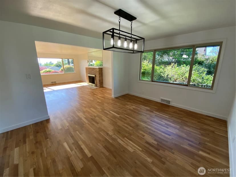 Property photo for 4916 24th Place S, Seattle photo 7