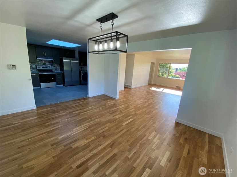Property photo for 4916 24th Place S, Seattle photo 8