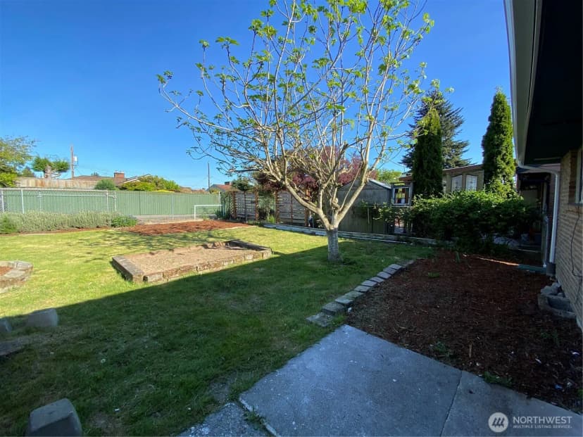 Property photo for 4916 24th Place S, Seattle photo 28