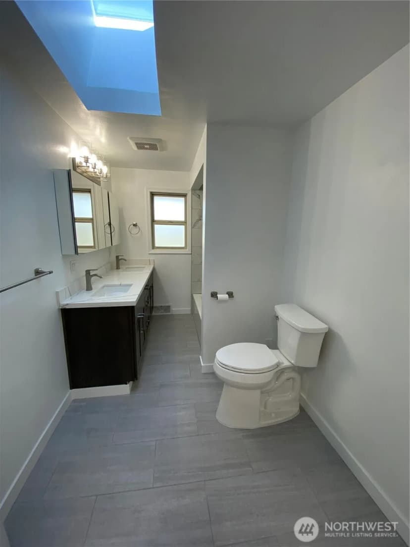 Property photo for 4916 24th Place S, Seattle photo 12