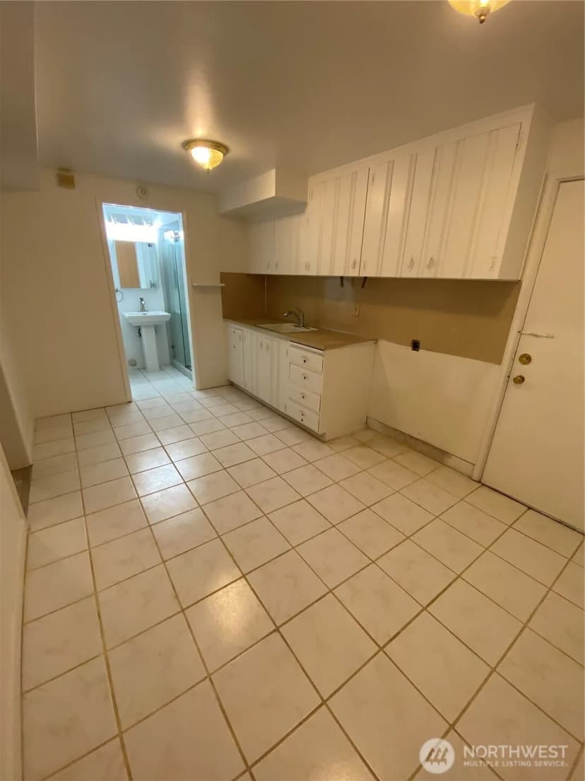 Property photo for 4916 24th Place S, Seattle photo 26