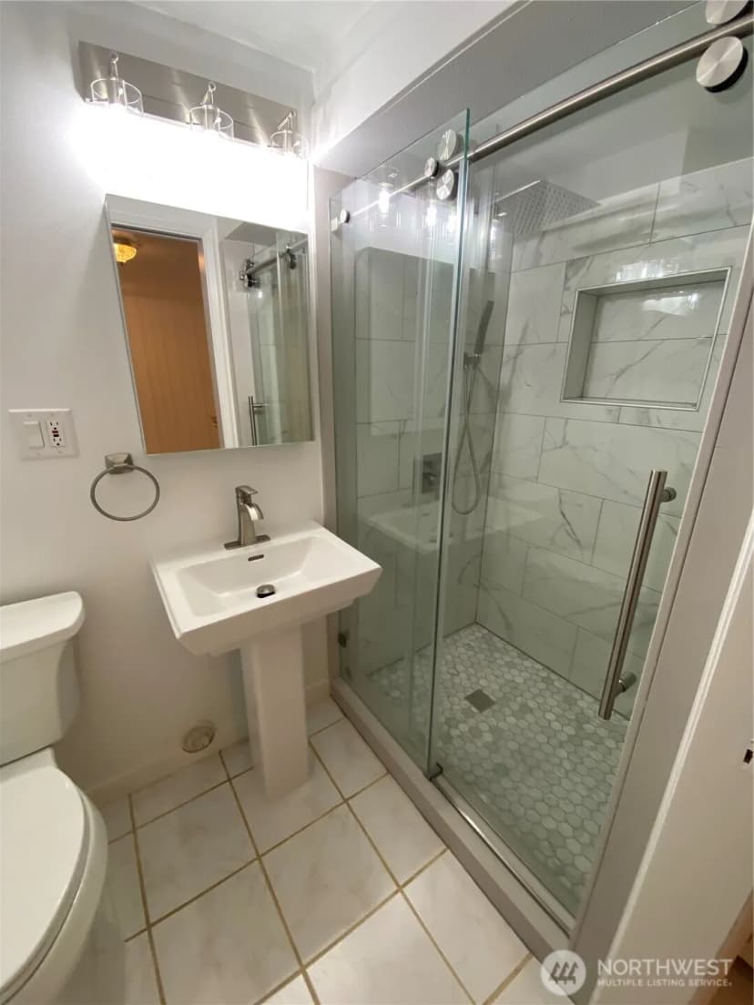 Property photo for 4916 24th Place S, Seattle photo 23