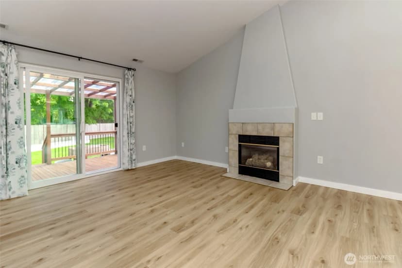 Property photo for 15315 87th Street Ct E, Puyallup photo 9