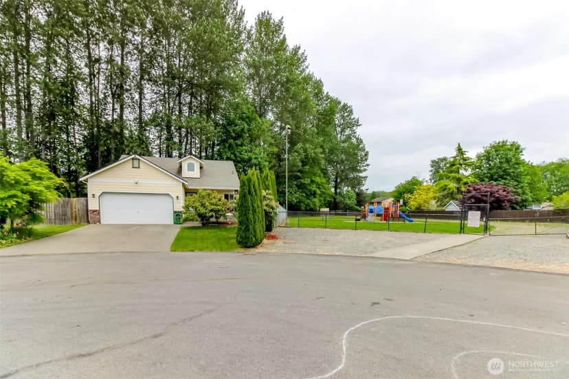 Property photo for 15315 87th Street Ct E, Puyallup photo 39