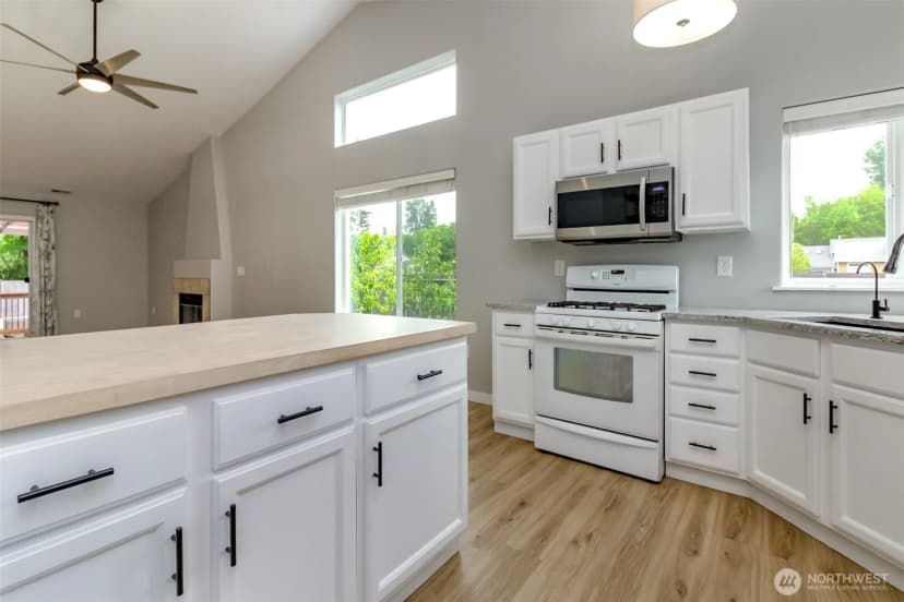 Property photo for 15315 87th Street Ct E, Puyallup photo 13