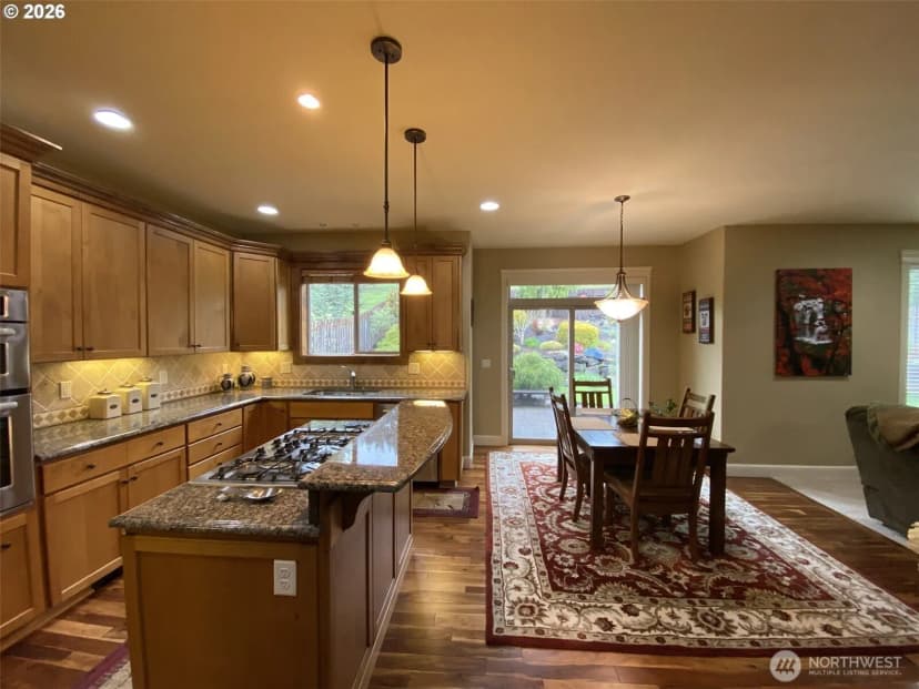 Property photo for 545 E 18 Street, La Center photo 6