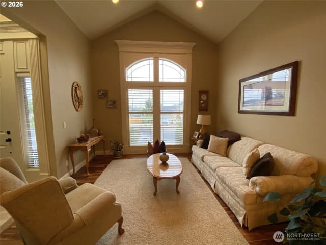 Property photo for 545 E 18 Street, La Center photo 3