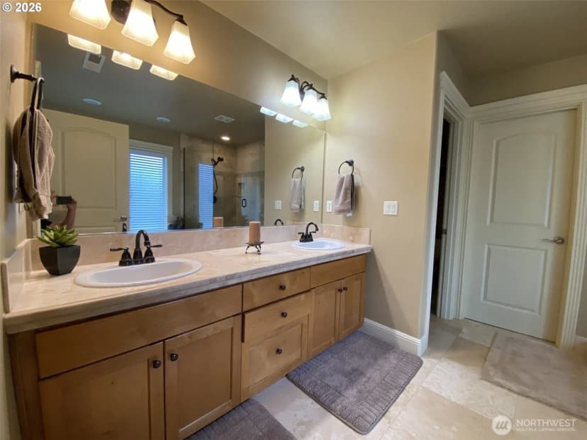 Property photo for 545 E 18 Street, La Center photo 22