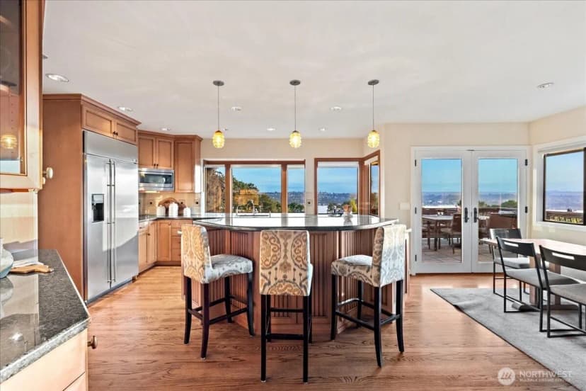 Property photo for 8297 Se 82nd Street, Mercer Island photo 12