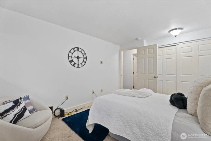 Property photo for 12221 100th Avenue Ne #b102, Kirkland photo 11