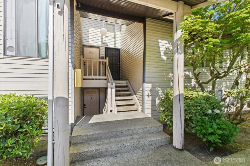 Property photo for 12221 100th Avenue Ne #b102, Kirkland photo 21