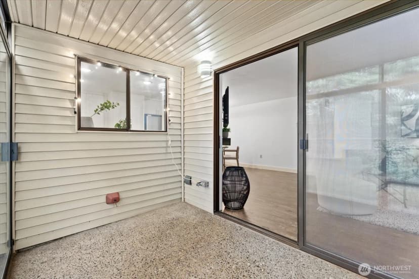 Property photo for 12221 100th Avenue Ne #b102, Kirkland photo 16