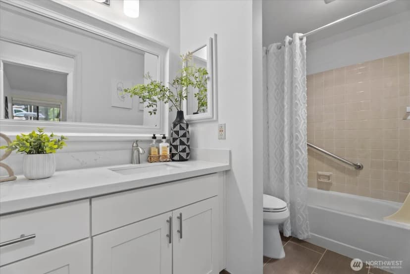 Property photo for 12221 100th Avenue Ne #b102, Kirkland photo 13