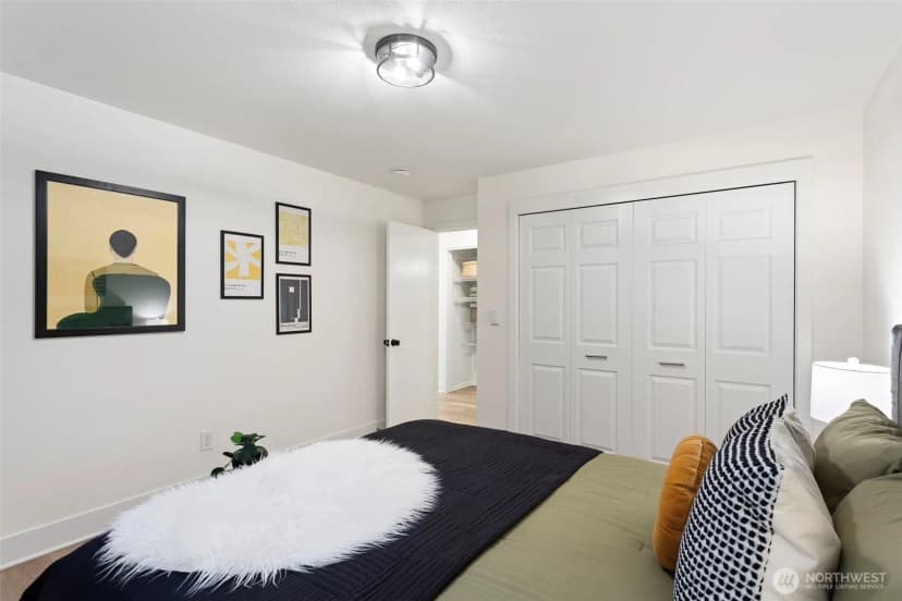 Property photo for 4219 Whitman Avenue N #2, Seattle photo 12