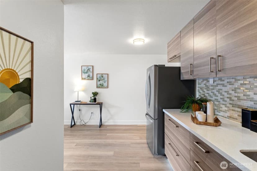 Property photo for 4219 Whitman Avenue N #2, Seattle photo 9