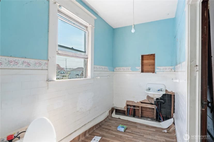 Property photo for 901 W Market Street, Aberdeen photo 12