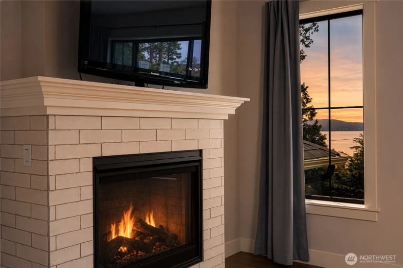 Property photo for 4616 Anaco Beach Road, Anacortes photo 13