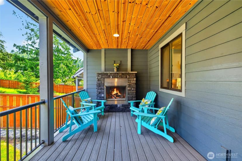 Property photo for 4616 Anaco Beach Road, Anacortes photo 33