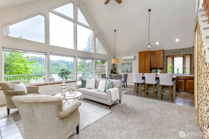 Property photo for 40420 Ski Park Rd E, Eatonville photo 11