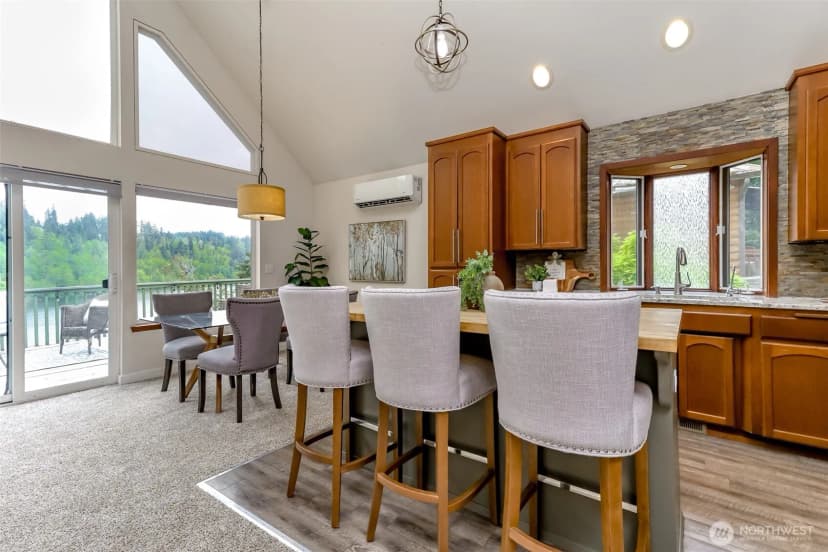 Property photo for 40420 Ski Park Rd E, Eatonville photo 12