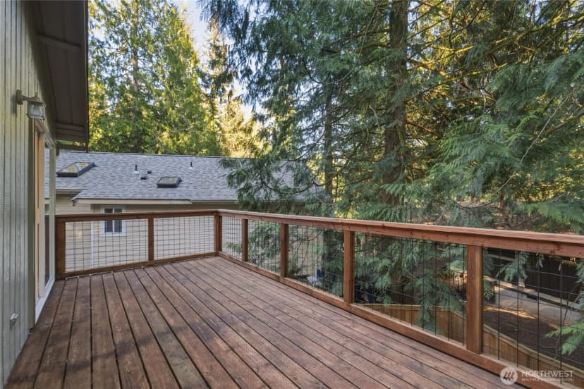 Property photo for 405 Sudden Valley Drive, Bellingham photo 18