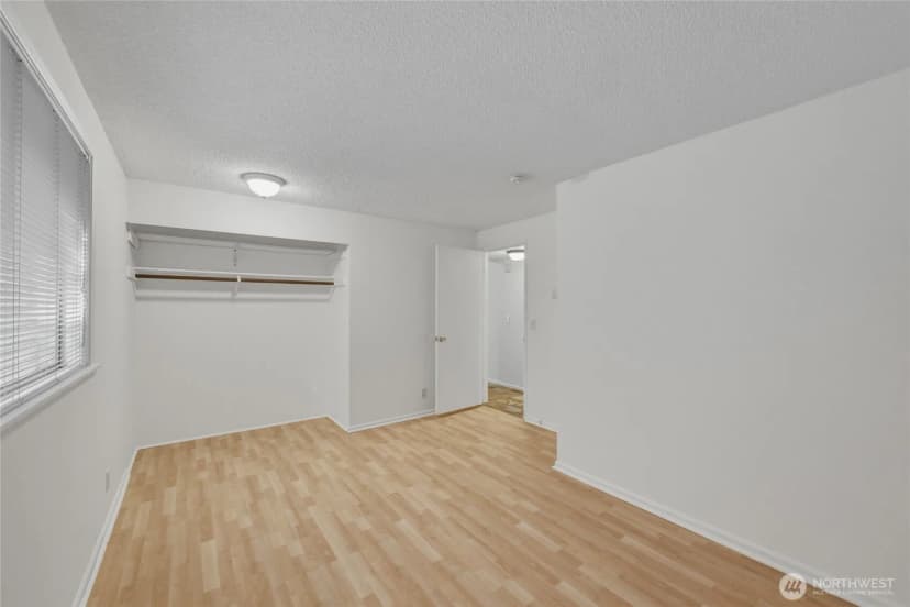 Property photo for 405 Sudden Valley Drive, Bellingham photo 23