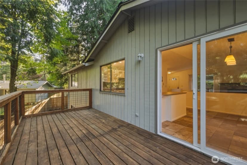 Property photo for 405 Sudden Valley Drive, Bellingham photo 17