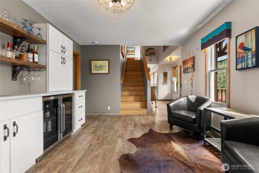 Property photo for 373 Rendezvous Road, Winthrop photo 25