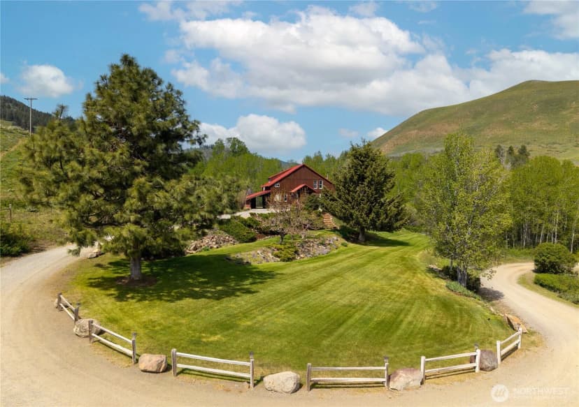 Property photo for 373 Rendezvous Road, Winthrop photo 10