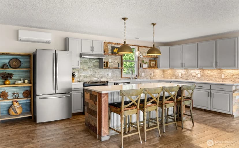 Property photo for 373 Rendezvous Road, Winthrop photo 17