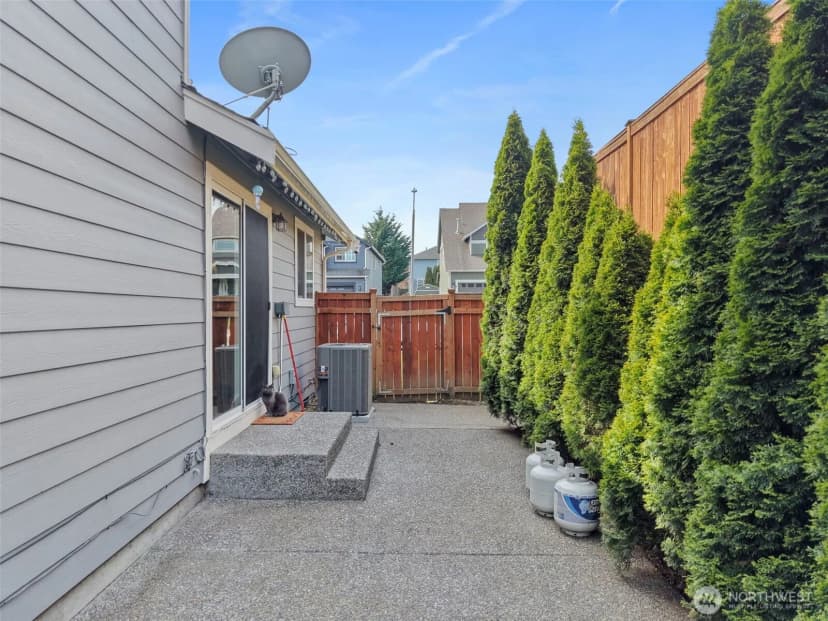 Property photo for 17216 139th Avenue E, Puyallup photo 6