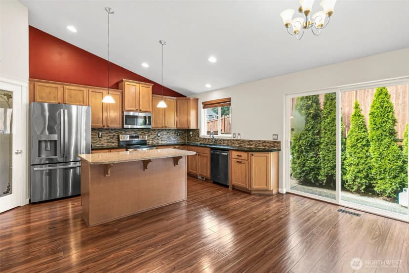 Property photo for 17216 139th Avenue E, Puyallup photo 17