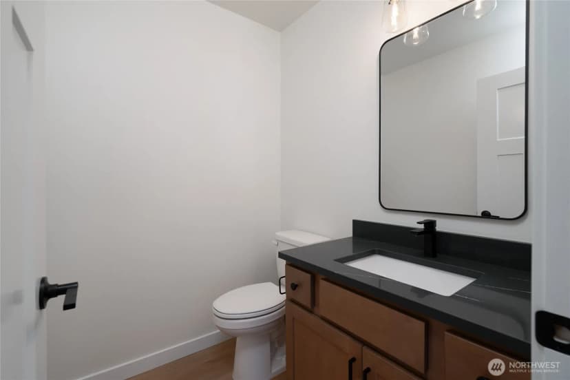 Property photo for 708 Legacy Way, Sedro Woolley photo 16