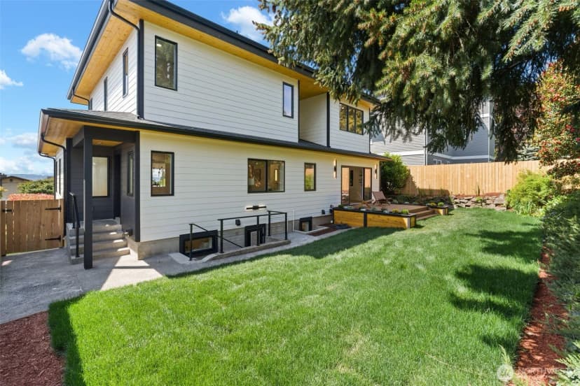 Property photo for 6008 34th Avenue Nw, Seattle photo 33