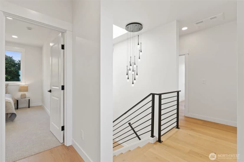Property photo for 6008 34th Avenue Nw, Seattle photo 16