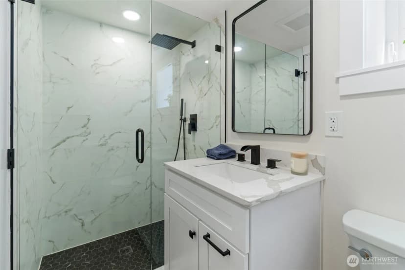 Property photo for 6008 34th Avenue Nw, Seattle photo 30