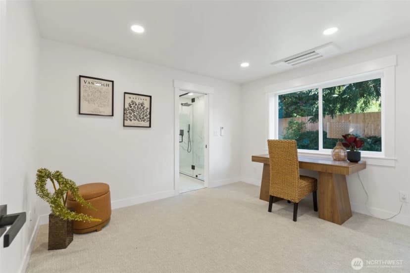 Property photo for 6008 34th Avenue Nw, Seattle photo 15