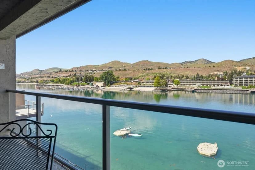 Property photo for 322 W Woodin Avenue #642, Chelan photo 7