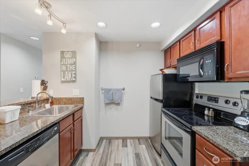 Property photo for 322 W Woodin Avenue #642, Chelan photo 15