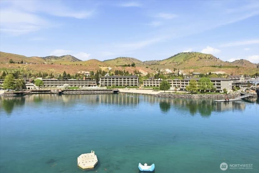 Property photo for 322 W Woodin Avenue #642, Chelan photo 8